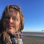 Iris Schneider - @buchzeigerin - Instagram