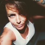 Iris Schneider - @stoerungsgirl - Instagram