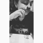 Iris Sena - @irissena2482 - Instagram
