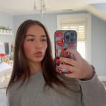 IRIS SHIRLEY - @irisshirleyyy - Instagram