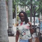 Iris Silverio - @iris.silverio.988 - Instagram