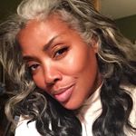 Iris Simms - @boomerbabe61 - Instagram