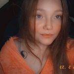 Iris Sloan - @ismj420 - Instagram