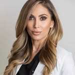Iris Taylor | Austin Injector 💉 Botox Filler Sculptra - @irisbodytonic - Instagram