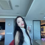 Iris Tran - @_iristran - Instagram