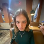 Iris York - @mintymelatonin - Instagram