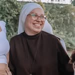 Irmã Bianca Vitória Costa, sjs - @irbiancasjs - Instagram