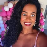 Isabella Martins - @_isa_martins - Instagram