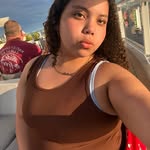 Isa reyes - @golden_isahour - Instagram