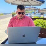 Isaac Bauermann - @isaacbauermann - Instagram