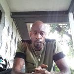 Isaac Bryant - @isaacsohappyinlove - Instagram