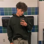 Isaac castle - @isaacchantellyy - Instagram