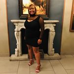 Megan (Avon Representative) - @megan__isaacs - Instagram
