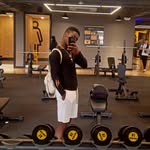 Isaac Escobar - @isaacescobar56 - Instagram