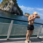 Isaac Flores Martinez - @isaac.flowers - Instagram