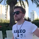 V Isaac Hayden - @isaachayden02 - Instagram