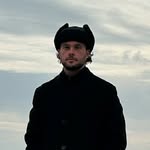 @isaacholman_ - Instagram