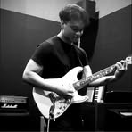 Isaac Levine - Facebook