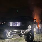 Isaac Maynard - @muddy7.3 - Instagram
