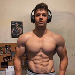 Isaac Michaels - @isack_michaels - Instagram