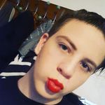 Isaac Olson - @i.o_makeup - Instagram