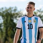 Isaac Stern - @menfootballer - Instagram