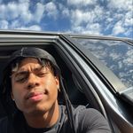 Isaac Wesley - @i.s.a.a.c33 - Instagram