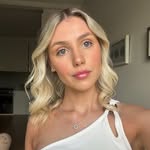 Izzy Adams 🍒 - @isabeladams_ - Instagram