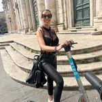 Isabel Afonso - @isabel_afons - Instagram