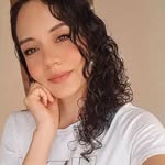 ISABEL ARNOLD - @isabelanorld - Instagram