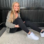 Isabel Burke - @bel.burke - Instagram
