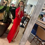Isabel Burke - @izziburke - Instagram