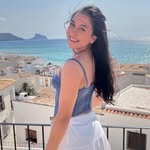 Isabel Cáceres. - @_isacaceres - Instagram