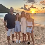 Isabel Dunlap - Facebook