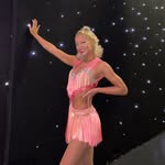 Isabelle Gould - @isabellemandy - Instagram