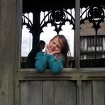 Isabel Hand - Facebook