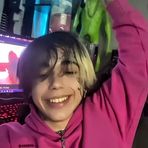 Isabela Hoffman - Facebook