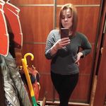 Isabel Leach - @isabelleach55 - Instagram