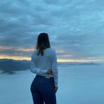 Isabel Leyva Contreras - @isabelleyva1017 - Instagram