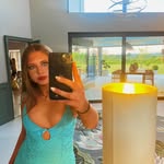 Isabel Lowe - @izzy.lowe1 - Instagram