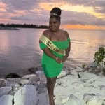 Isabel Maxwell - @beautyqueen7290 - Instagram