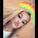 Isabelle Mccann - @makeup.izzy.mccannxx - Instagram