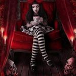 Isabella McFadden Delacroix - @isabellaredstar - Instagram