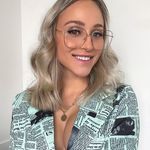 Isabel McNeil - @vo.uta_vo110 - Instagram