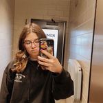 isabel mullen - @isabelv.m - Instagram