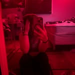 Bella - @munsonisabella - Instagram