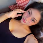 Isabella Phillips - @heyjinglebells - Instagram