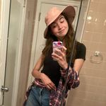 Isabel Renner - @isabelrenner - Instagram