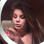 isabel - @isabelriddle2 - Instagram