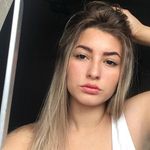 Isabel Riddle - @isabelriddle6 - Instagram